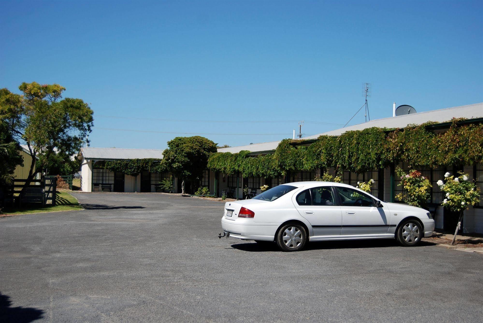 Guichen Bay Motel Robe Exterior photo